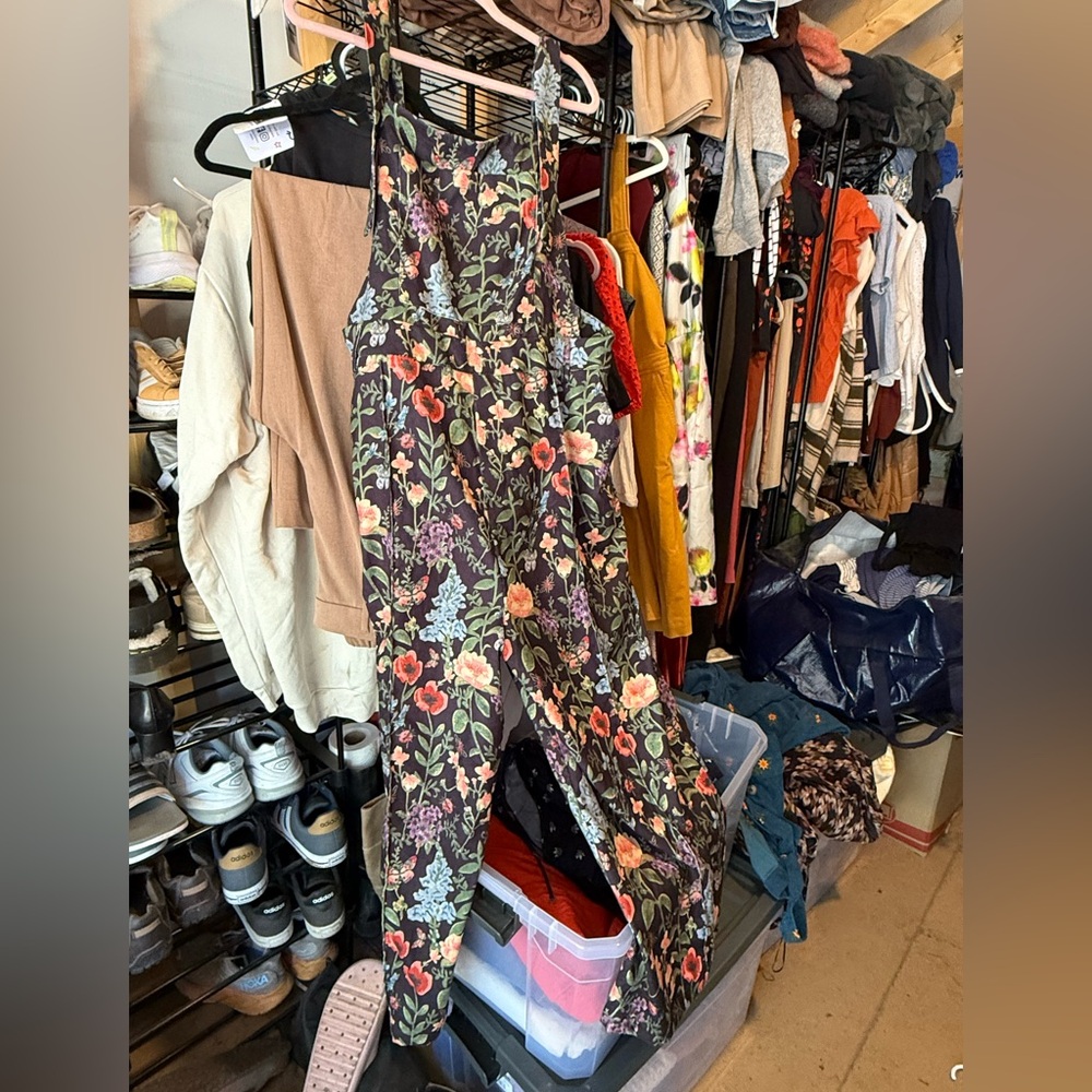 CIDER Corduroy Floral Overalls – Size 1XL – NWT